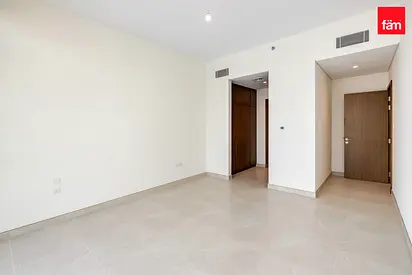Spacious | Prime Waterfront Living | Vacant
