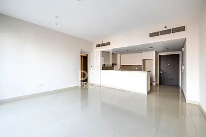 Spacious | Creek Park View | Prime Location