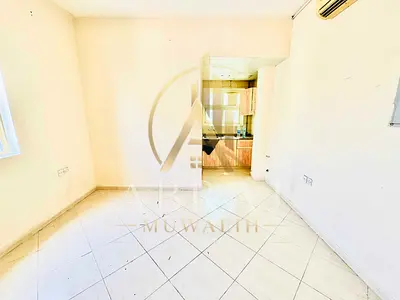 Ready to Move || Spacious Studio Available for Family || School Zone