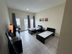 Twin Sharing Masterroom next to Metro