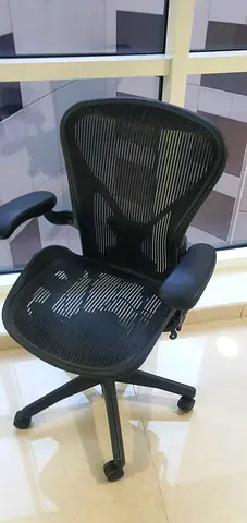 Herman Miller Areon Classic Chairs For Selling
