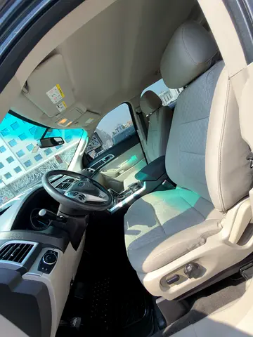 2015 FORD EXPLORER 缩略图 10