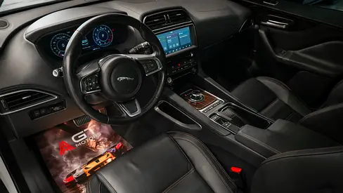صورة 9 لـ 2019 Jaguar F-PACE