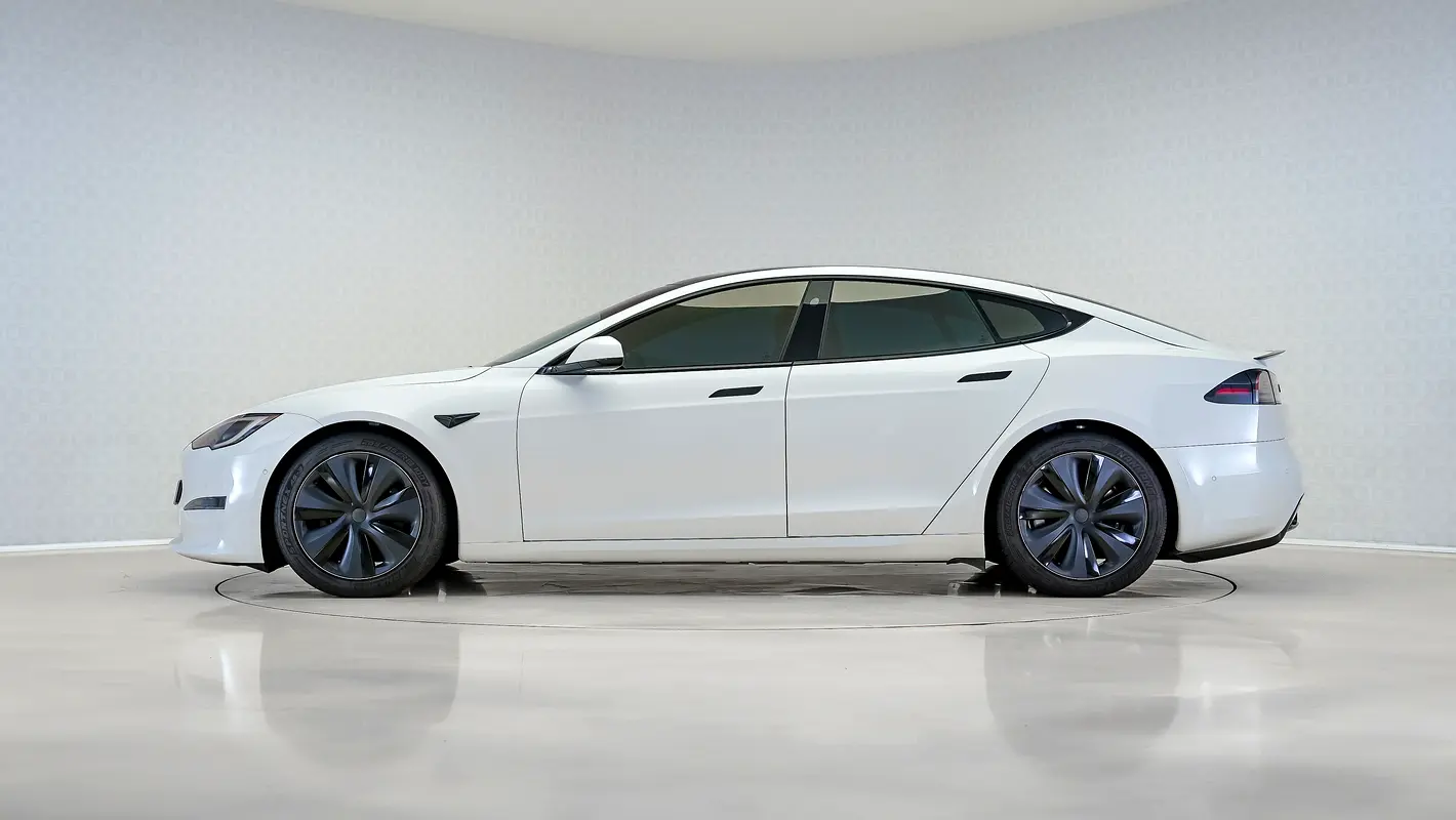 Tesla Model S 2023