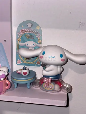 sanrio cinnamoroll figurine