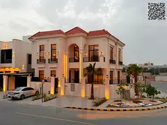 Luxury villa with a modern design, private garden and pool – high-end finishes, and the price incl