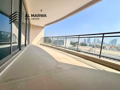 Stunning 3 Bedroom Luxury Apartment | Private Beach | Best Investment Opportunity Freehold For All