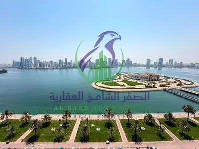 شقه اربع غرف وصاله  للايجارالسنوي فى منطقه المجاز3بأمارة الشارقه شمال صيانة مجانيه تكييف وباركينغ مجاني بلكونه اطلالة مفتوحة بحرية باتجاه كورنيش الخان