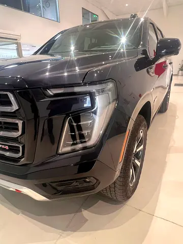 صورة 7 لـ 2025 GMC YUKON