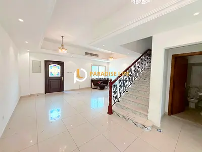 3BEDROOMS Specious Living Dinning Area private Entrance Backyard
