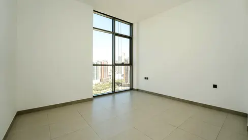 Brand New | Huge Layout | Ready To Move In