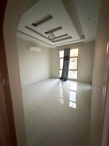 🏡 Annual Rent | Luxury Villa in Al Yasmeen, Ajman ✨ 5 Master Bedrooms 🛋️ Spacious Majlis & Living