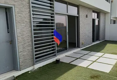 SPACIOUS I UNFURNISHED | 2 BR PLUS MAID'S ROOM
