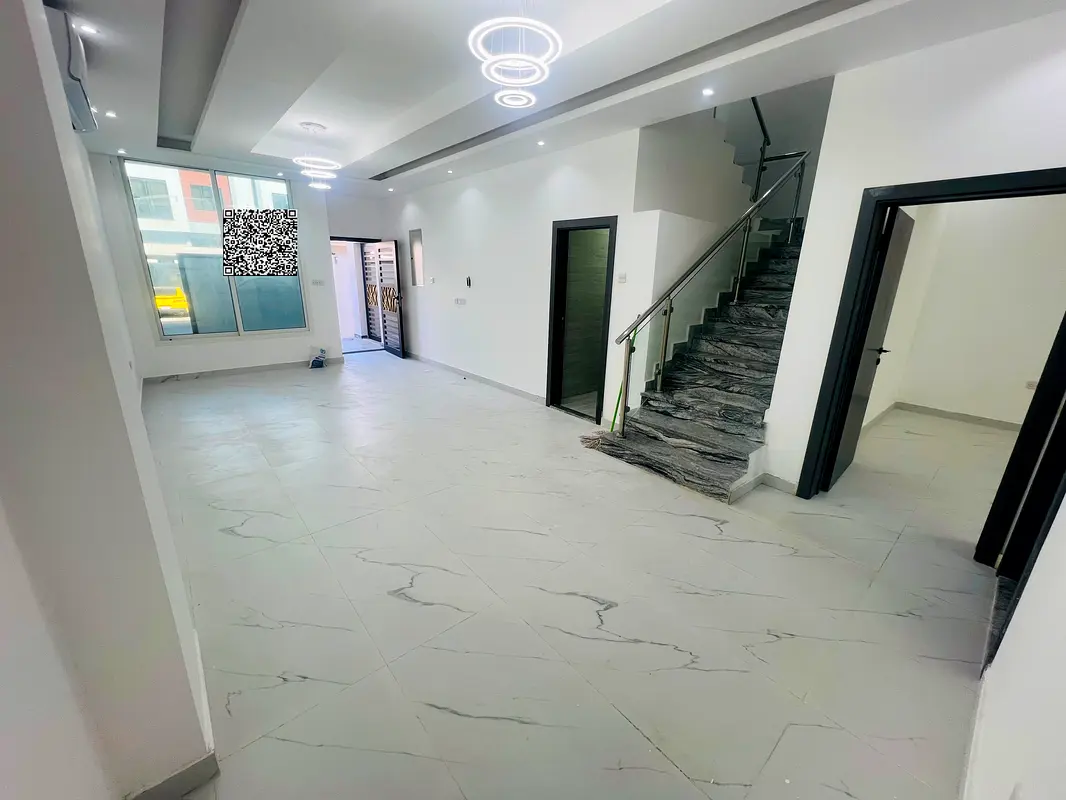 Luxury and affordable townhouse for annual rent in Al Zahya. Brand new, 5 master bedrooms, rooftop, spacious yard, ready to move in.