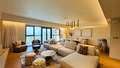 LUXURY |FULLY RENOVATED| BURJ and SEA VIEW