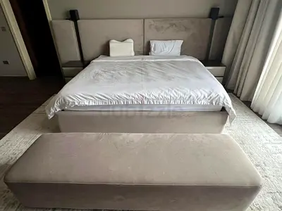 King size upholstered bed with headboard, bedside tables and bench - light beige