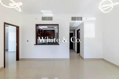 BOULEVARD VIEW | MID FLOOR | UNFURNISHED