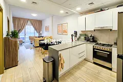 HIGH FLOOR | VACANT ON TRANSFER | ELEVATED VIEWS