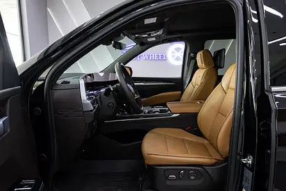 2025 Cadillac ESCALADE 缩略图 10