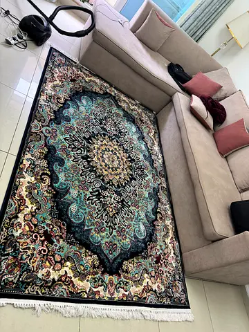 Persian-style carpet in blue and cream — 200x300cm
