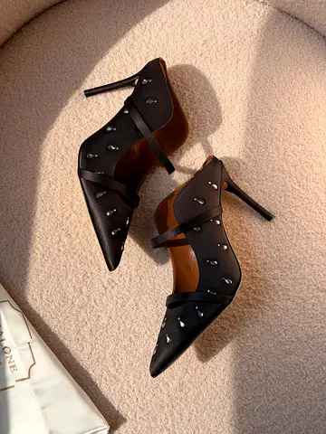 Black pointed high heel pumps with studs, size available