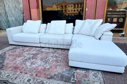 Excellent condition Olta Chattles&more sofa
