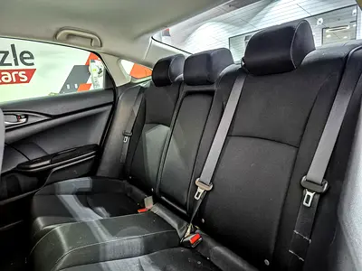 2016 Honda CIVIC thumbnail 10