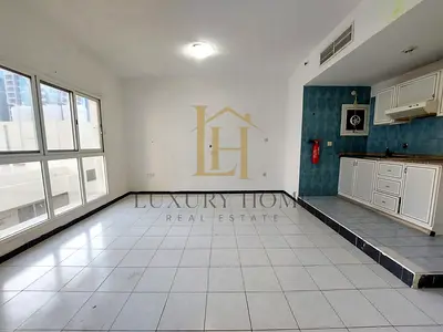 AC FREE' STUDIO AVAILABLE FOR FAMILY CLOSE TO KING FAISAL STREET