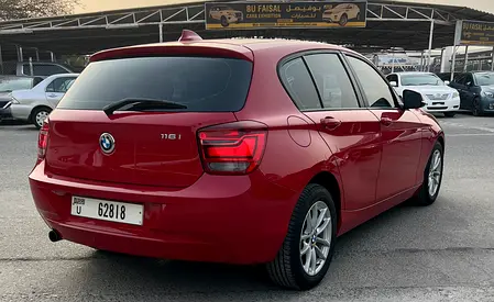 صورة 10 لـ 2013 BMW 1-SERIES