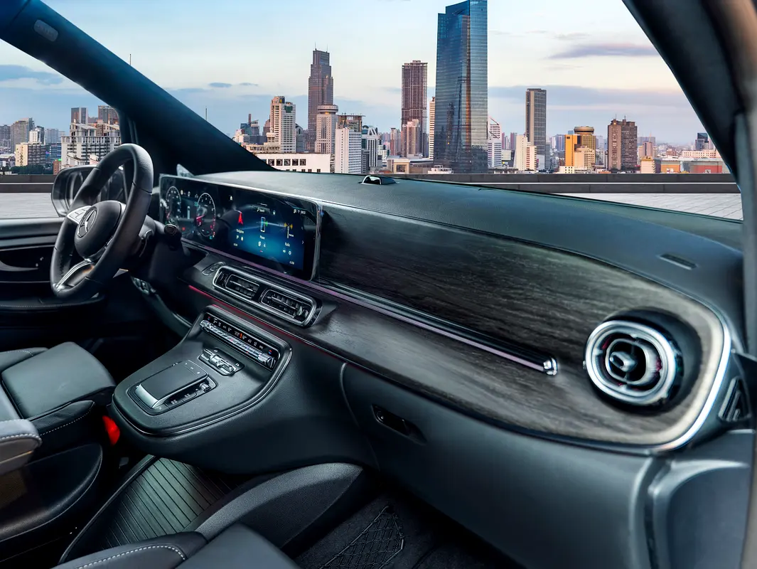 Mercedes-Benz V-Class 2026