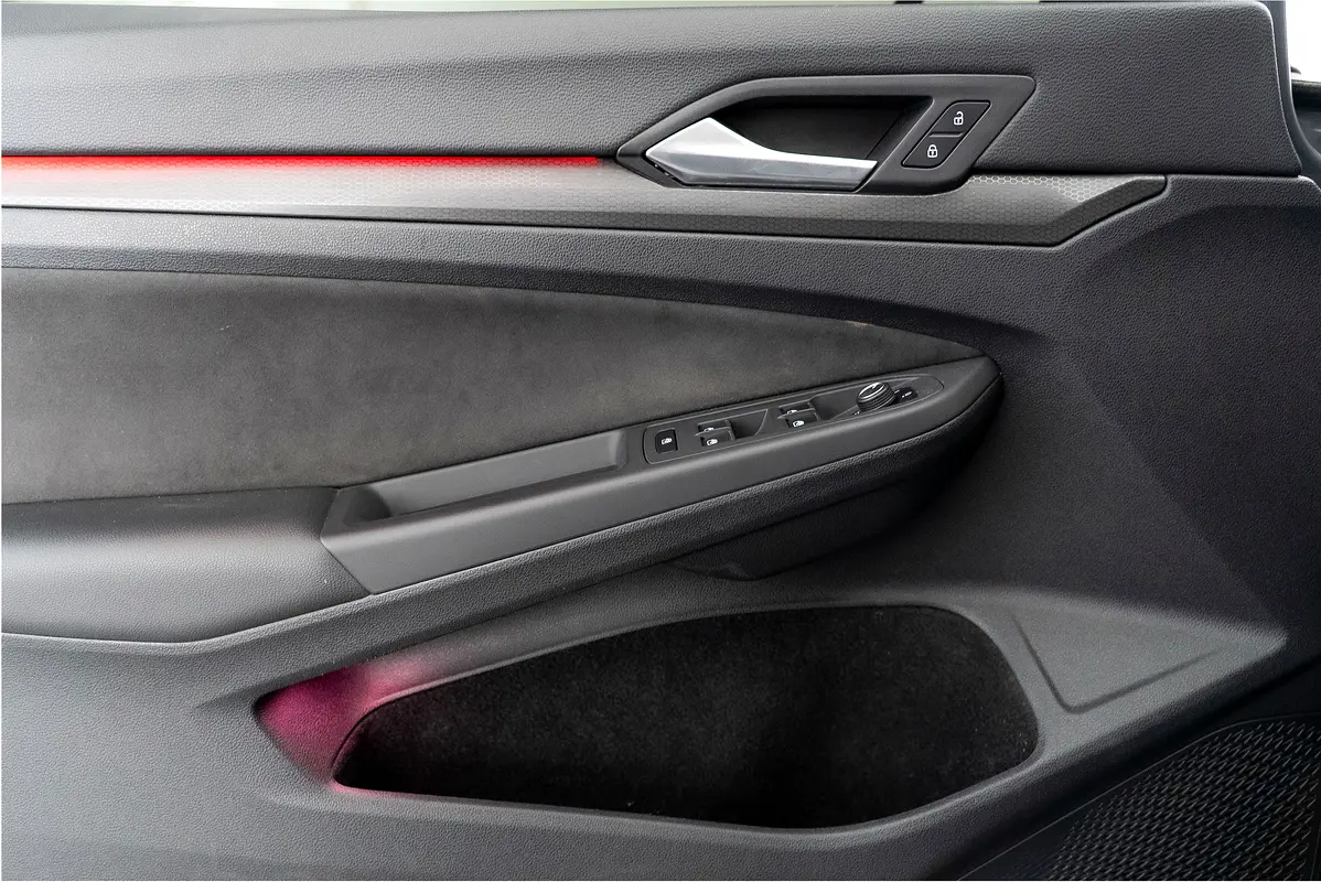 Volkswagen Golf GTI 2024
