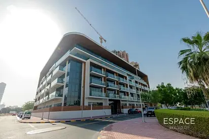 2 Bedrooms | Upgraded | Furnished