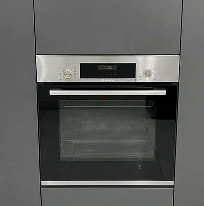 Bosch Built-In Electric Oven – Excellent Condition