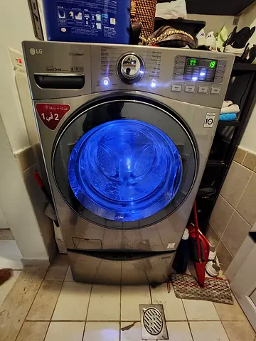 LG Washer &Dryer Combo 2in1 model With Perfect condition Working 100% With children Washer -