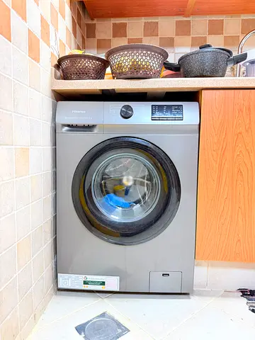 Hisense Front Loading Washing Machine 6kg - Grey, Good Working Condition