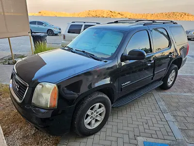 GMC Yukon SLE 2013 | GCC Specs | Fair Condition