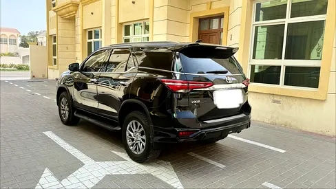 2026 Toyota FORTUNER — фото 6