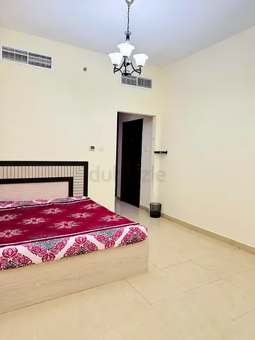 Family Room available in 2 BHK Apartments near Habib bakery Hor Al anz