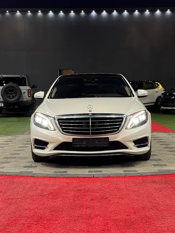 Pristine Mercedes-Benz S-Class S 500 2014 - Japanese Specs