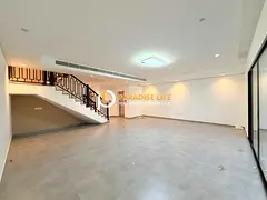 5 Bedroom villa available with Elevator