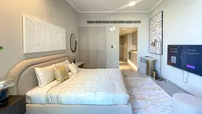 Brand New| 2-Minute Walk to Circle Mall |Furnished