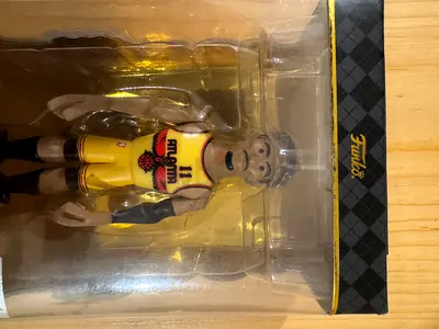 Funko GOLD NBA Trae Young – Atlanta Hawks – Premium Vinyl Figure – Brand New