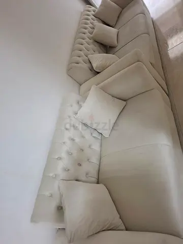 Cream L-shaped Tufted Corner Sofa - Good Condition كنب فخم