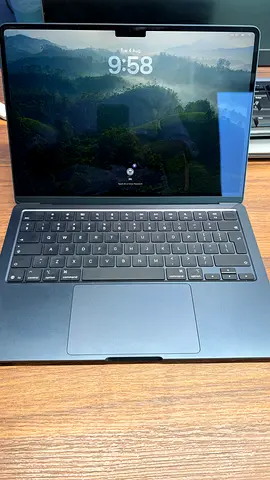 M5 Macbook Air 24GB/1TB 13inch (TDRA Version, As good as brand new)