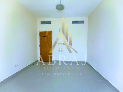 Spacious Offer 2Bedroom Apartment With Balcony 3 Washroom Prime location Lavish apartment near to bus station