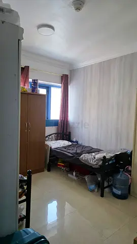 LADIES BED SPACE AVAILABLE IN SHABIYA 10