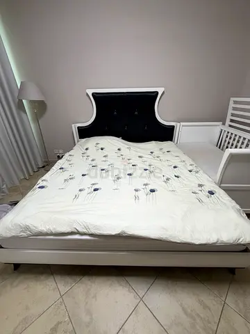 White wooden Super king bed with upholstered headboard (good condition) with dressing table