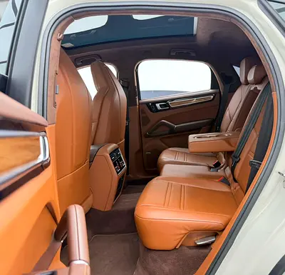 صورة مصغرة 17 لـ 2021 Porsche CAYENNE