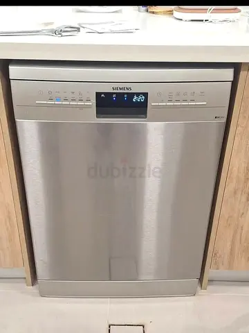 Free delivery Siemens iQ300 digital 3 rack dishwasher - good condition