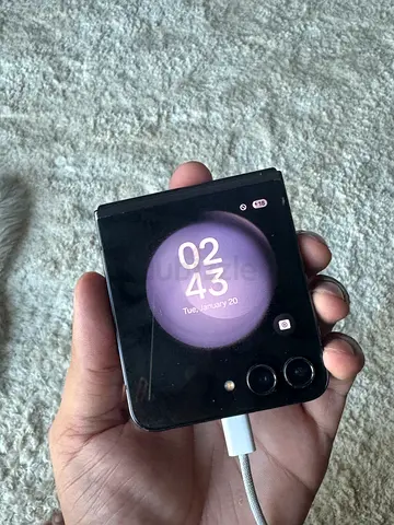 Samsung Flip 5 256gb - Urgent Sale